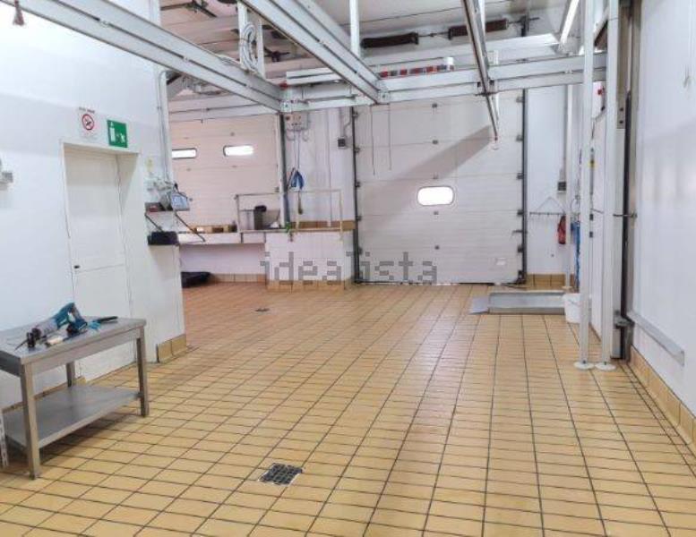locale commerciale in affitto a Monte Compatri