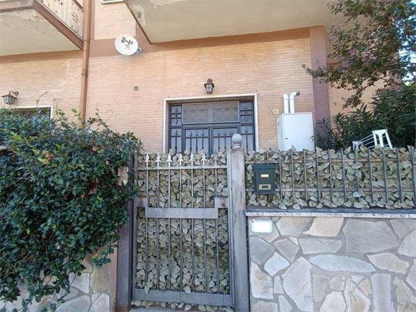 appartamento in affitto a Monte Compatri in zona Laghetto