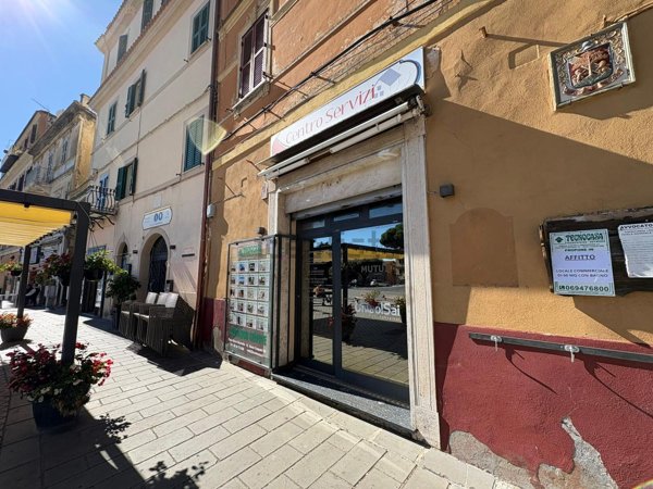 ufficio in affitto a Monte Compatri