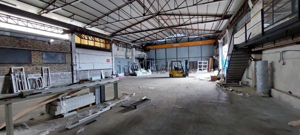 capannone in affitto a Monte Compatri in zona Laghetto