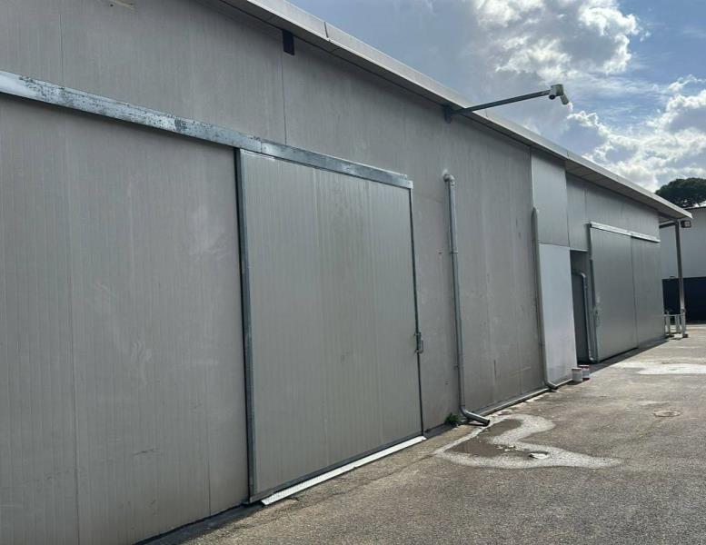 locale commerciale in affitto a Monte Compatri in zona Laghetto