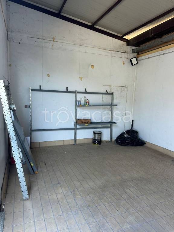 locale commerciale in affitto a Monte Compatri