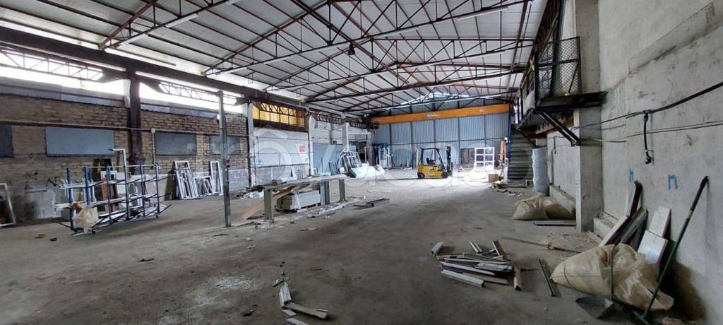 locale commerciale in affitto a Monte Compatri