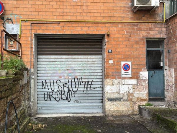 locale commerciale in affitto a Monterotondo