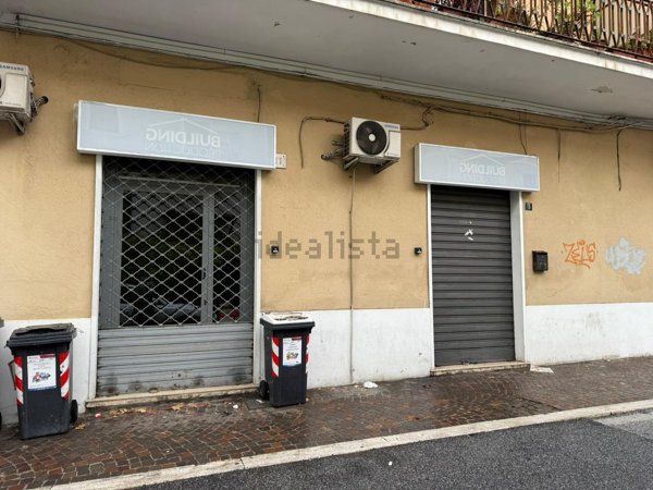 locale commerciale in affitto a Monterotondo