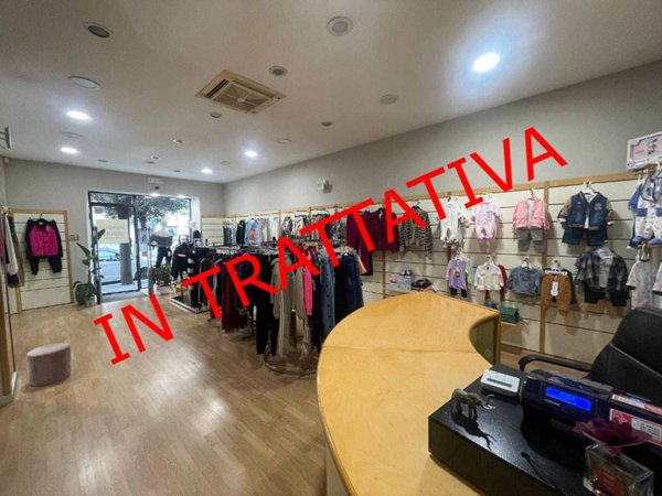 negozio in affitto a Monterotondo