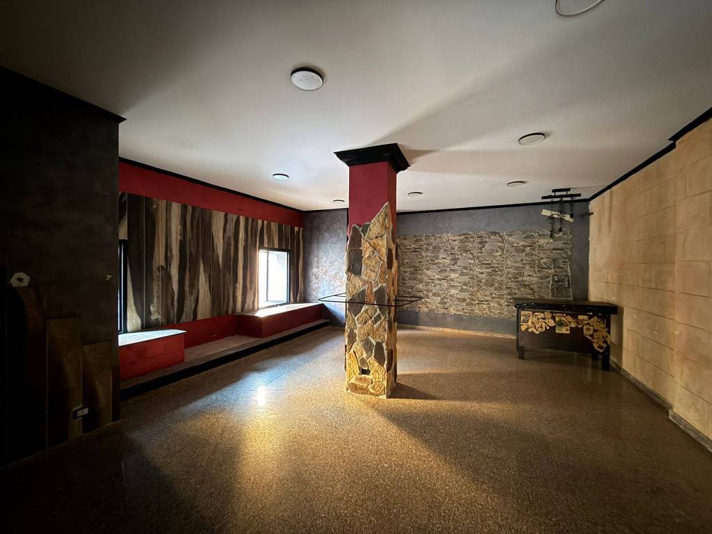 negozio in affitto a Monterotondo