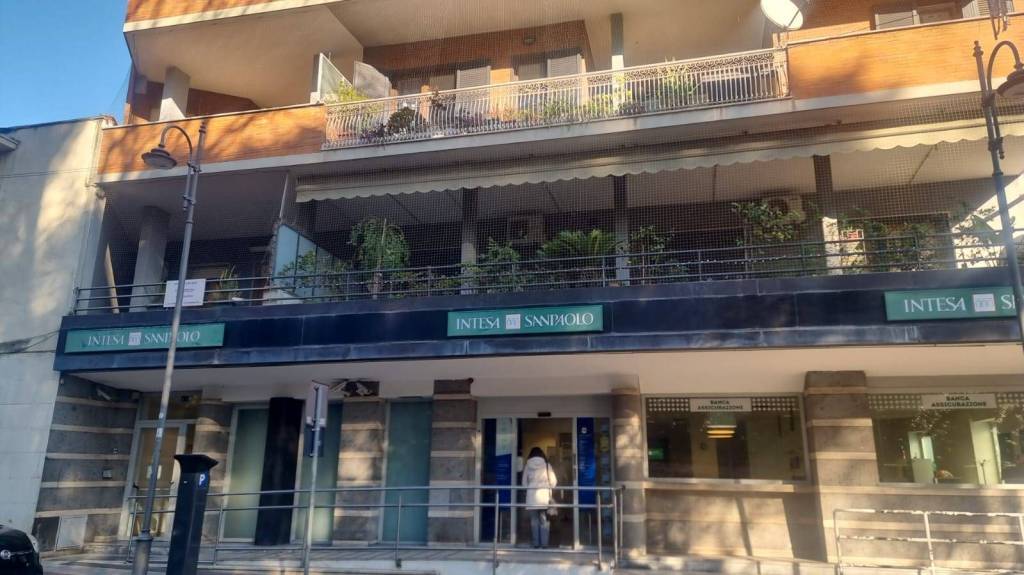 negozio in affitto a Monterotondo