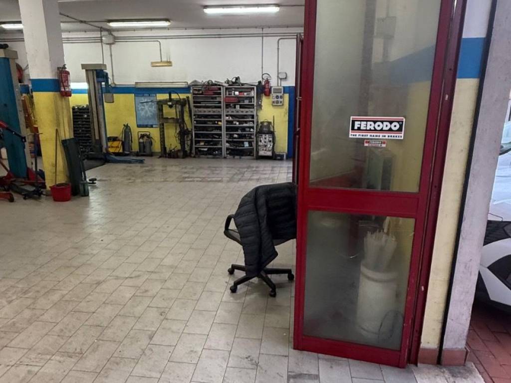 negozio in affitto a Monterotondo