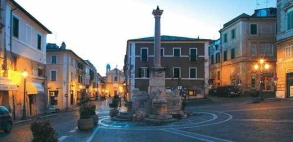 locale commerciale in affitto a Monterotondo