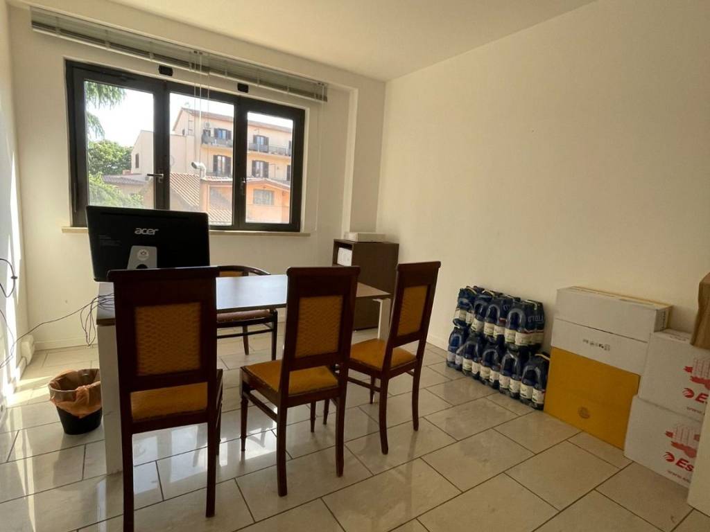 ufficio in affitto a Monterotondo