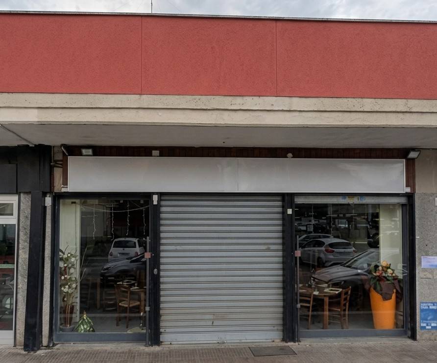 negozio in affitto a Monterotondo in zona Stazione