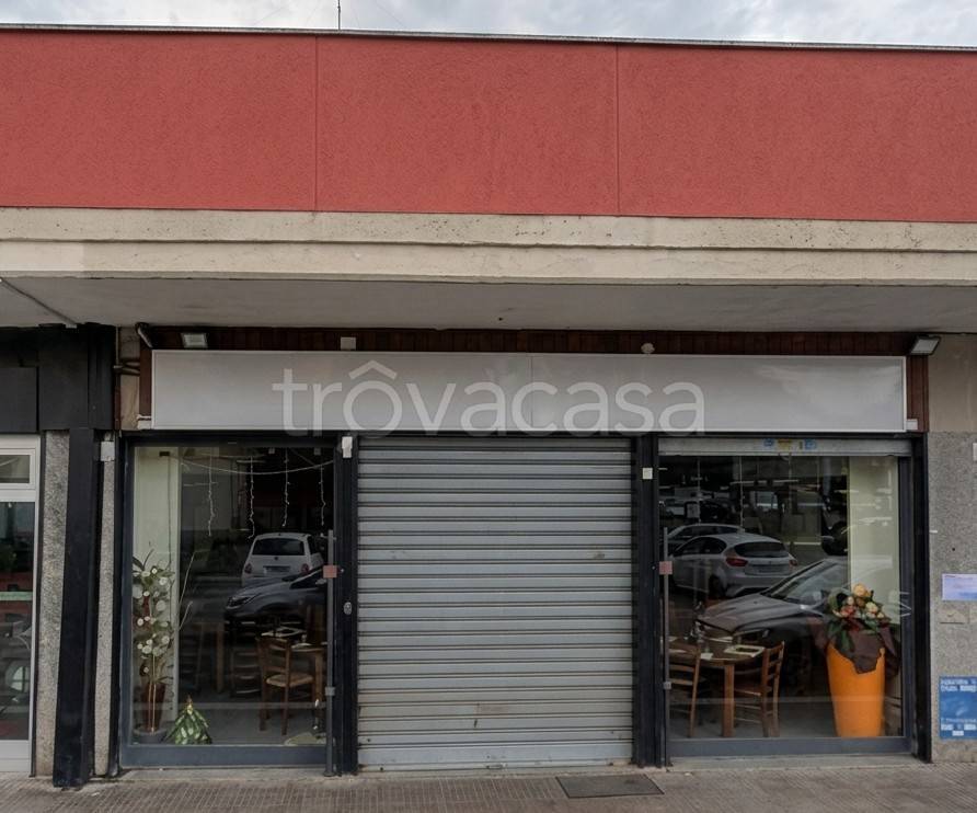 negozio in affitto a Monterotondo in zona Stazione