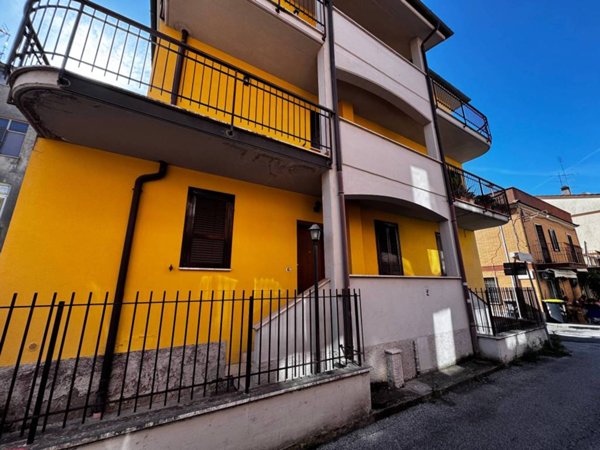 appartamento in affitto a Monterotondo in zona Stazione