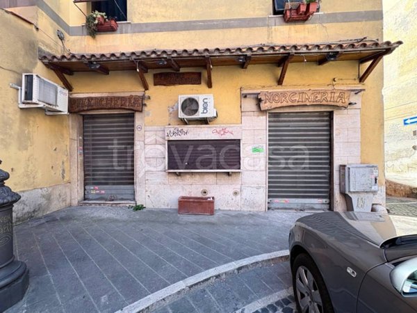 negozio in affitto a Monterotondo