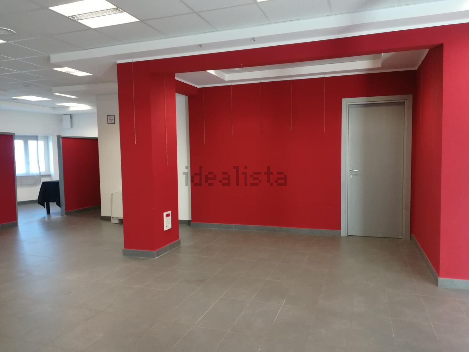 locale commerciale in affitto a Morlupo