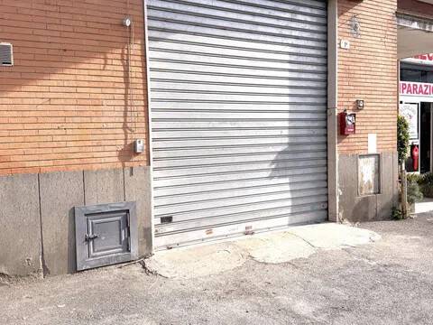 negozio in affitto a Morlupo