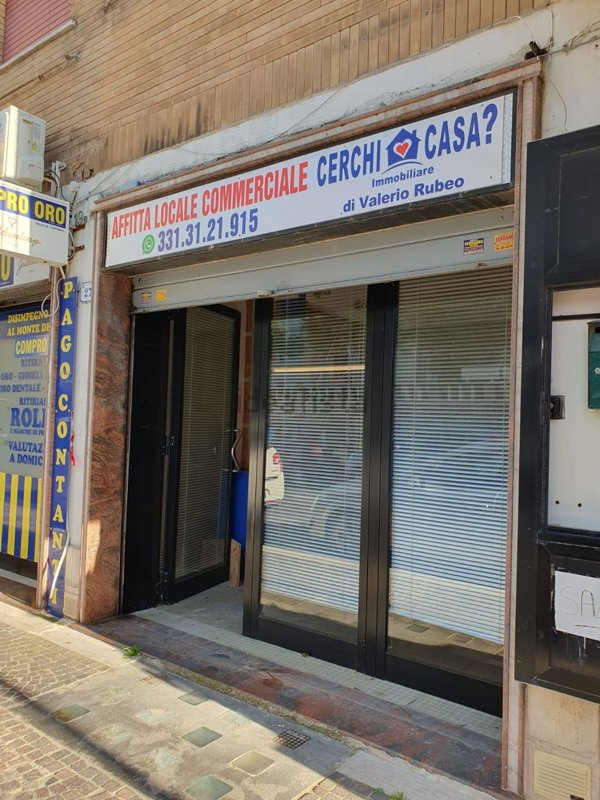 locale commerciale in affitto a Nettuno