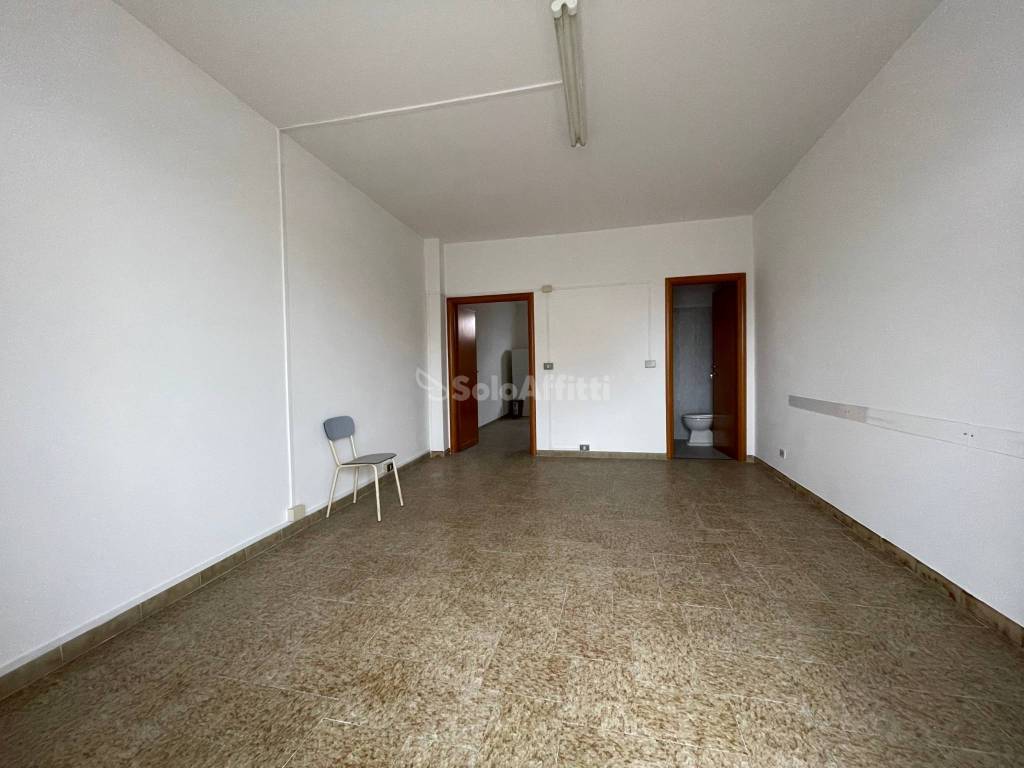 negozio in affitto a Nettuno