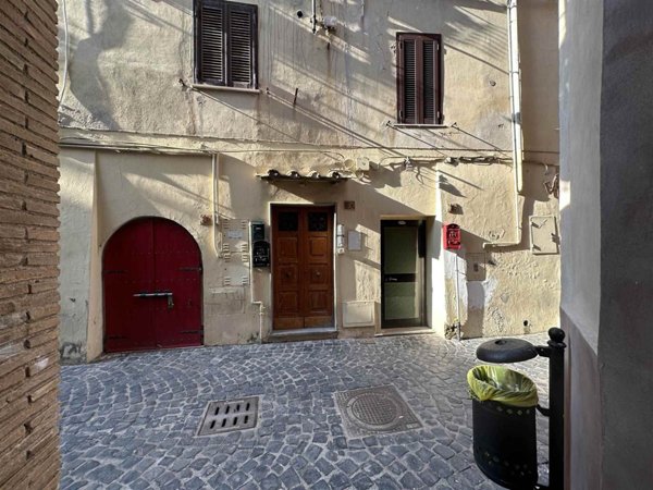 appartamento in affitto a Nettuno