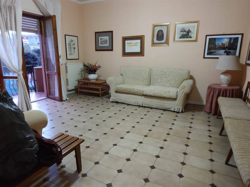 appartamento in affitto a Nettuno