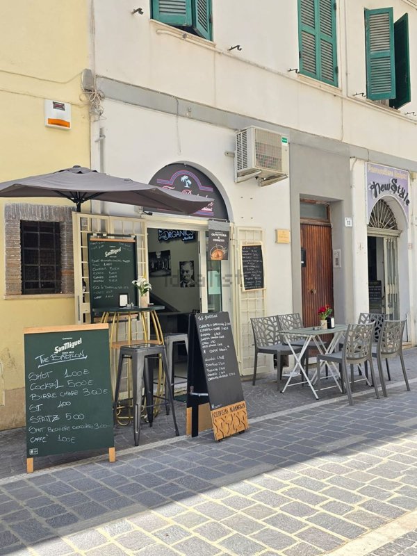 negozio in affitto a Nettuno
