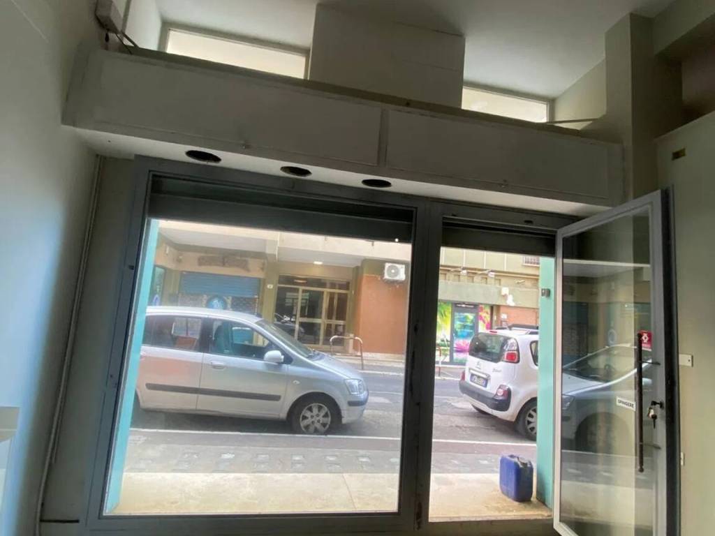 negozio in affitto a Nettuno