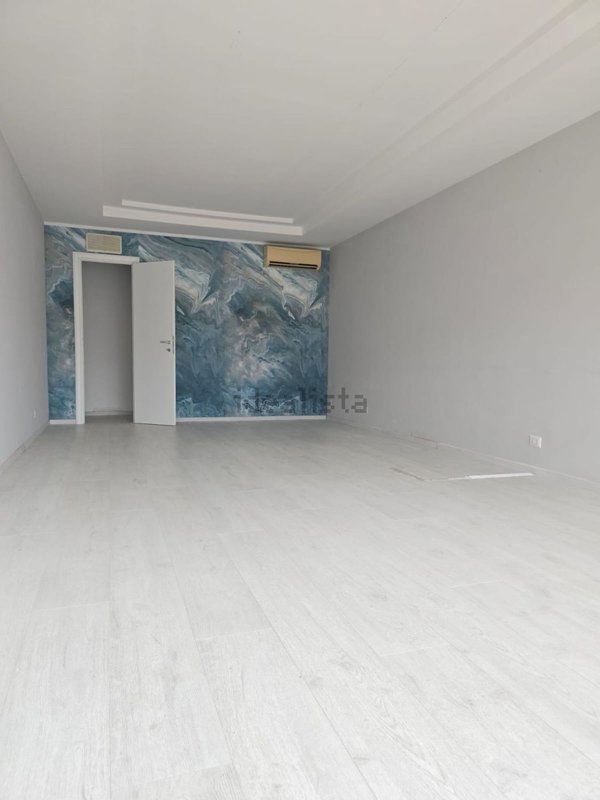 locale commerciale in affitto a Nettuno