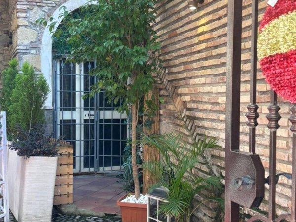 negozio in affitto a Nettuno