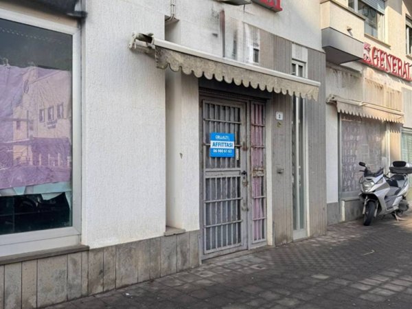 negozio in affitto a Nettuno