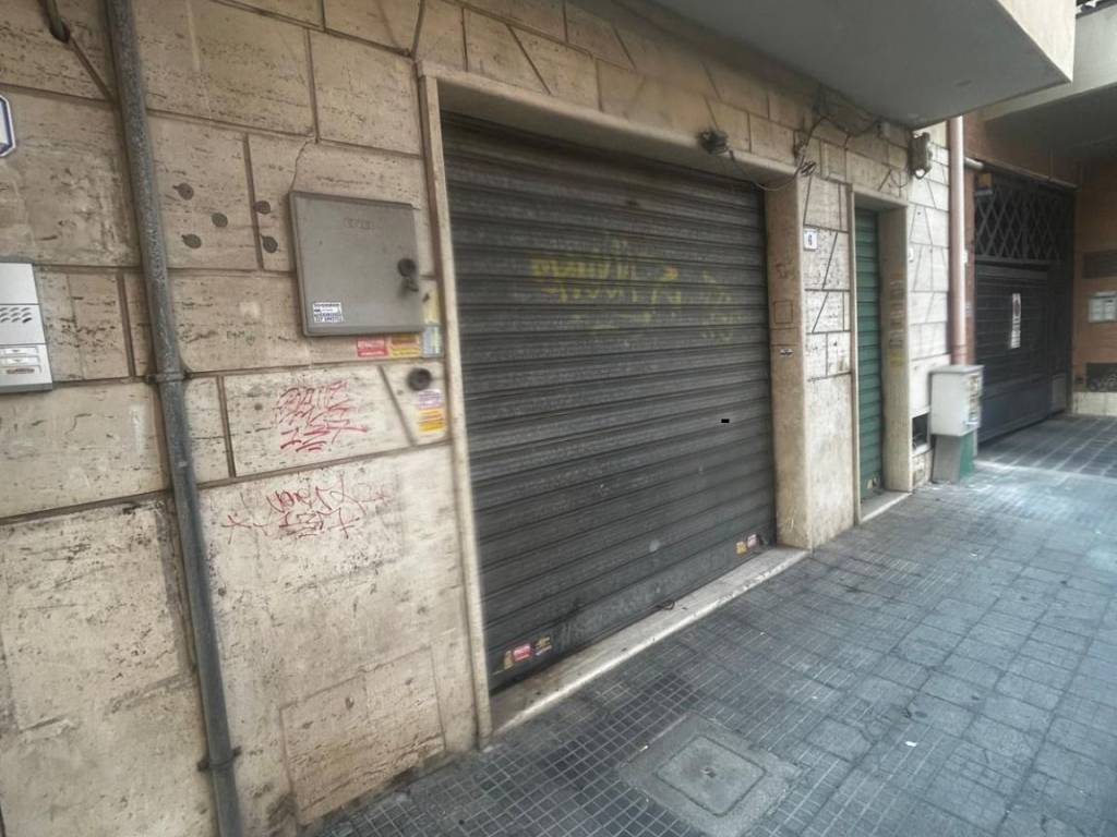 locale commerciale in affitto a Nettuno