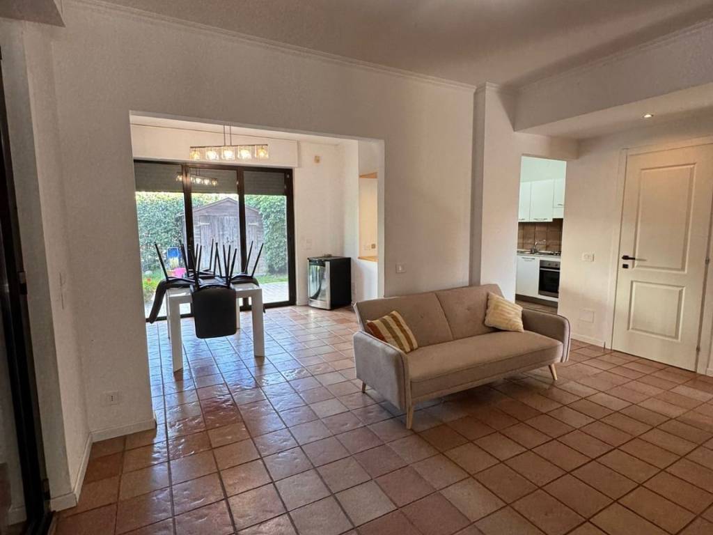 appartamento in affitto a Nettuno