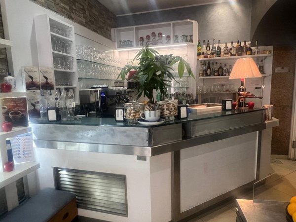 negozio in affitto a Nettuno