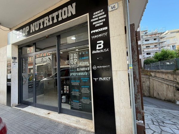 locale commerciale in affitto a Nettuno
