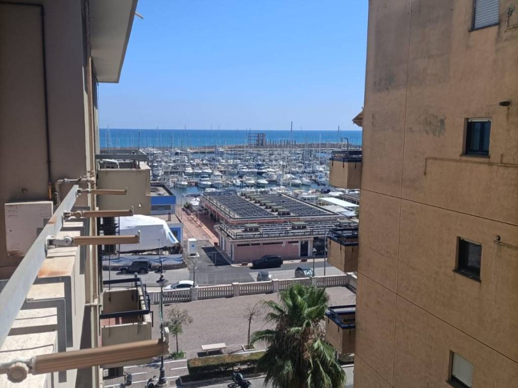 appartamento in affitto a Nettuno