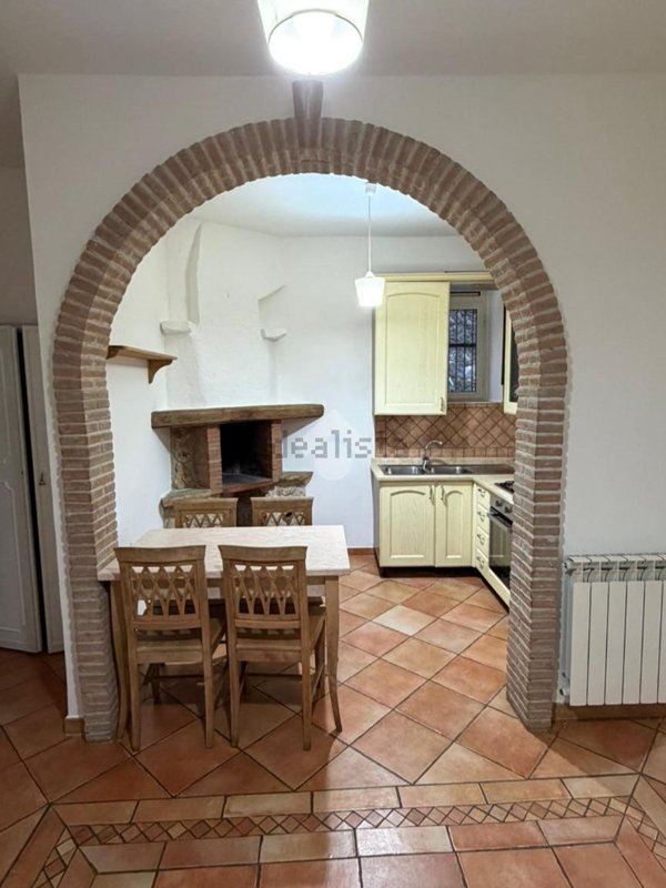 appartamento in affitto ad Olevano Romano