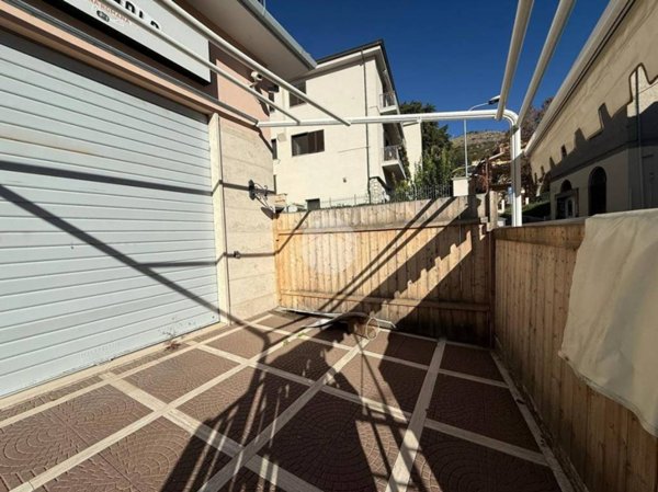 negozio in affitto a Palestrina