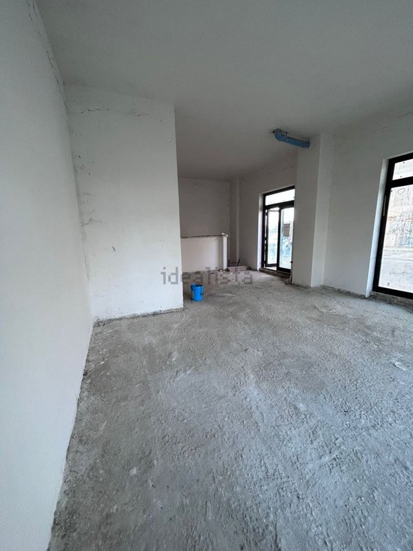 locale commerciale in affitto a Palestrina