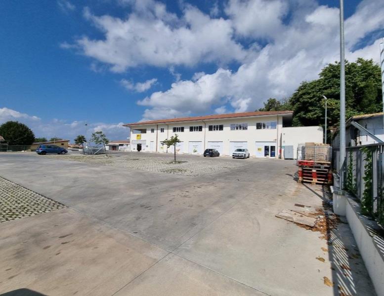locale commerciale in affitto a Palestrina