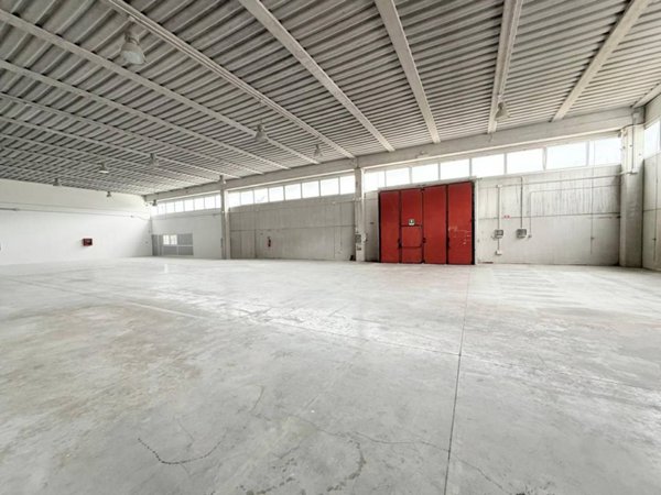 locale commerciale in affitto a Palestrina