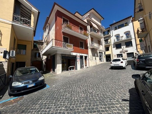 locale commerciale in affitto a Palestrina