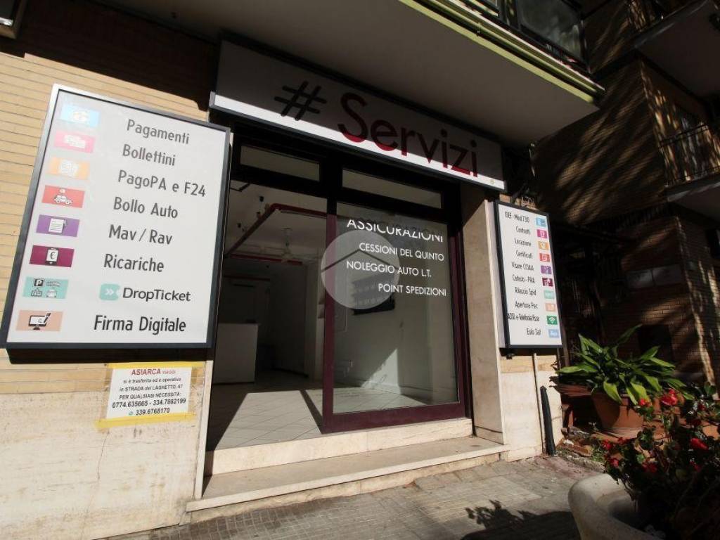 negozio in affitto a Palombara Sabina