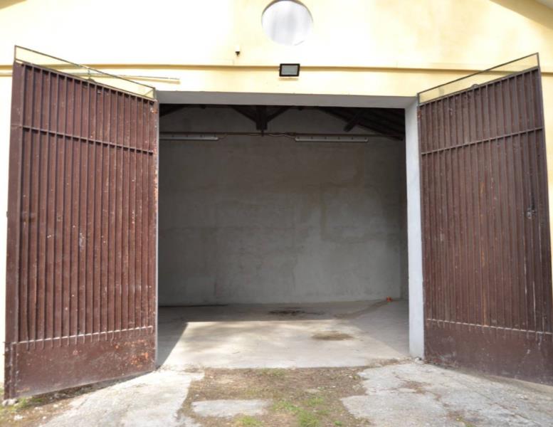 negozio in affitto a Palombara Sabina