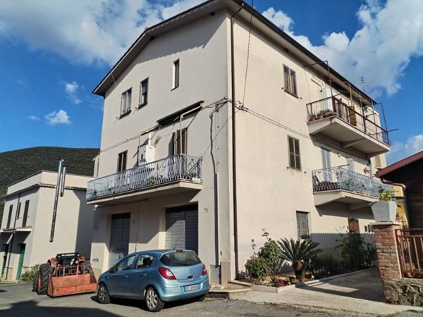 appartamento in affitto a Palombara Sabina in zona Stazzano
