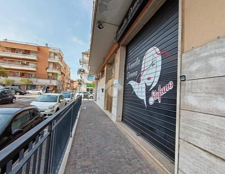 ufficio in affitto a Pomezia
