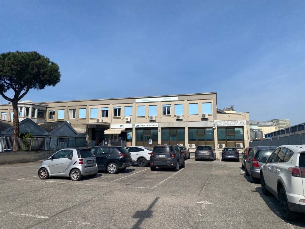 ufficio in affitto a Pomezia
