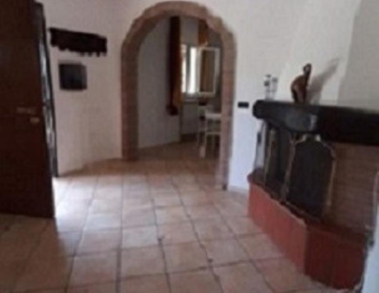 casa indipendente in affitto a Pomezia