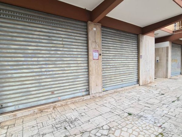 appartamento in affitto a Pomezia