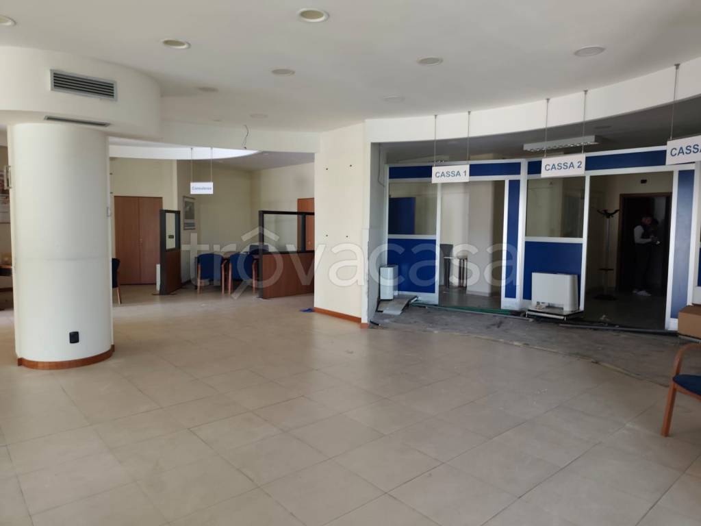ufficio in affitto a Pomezia