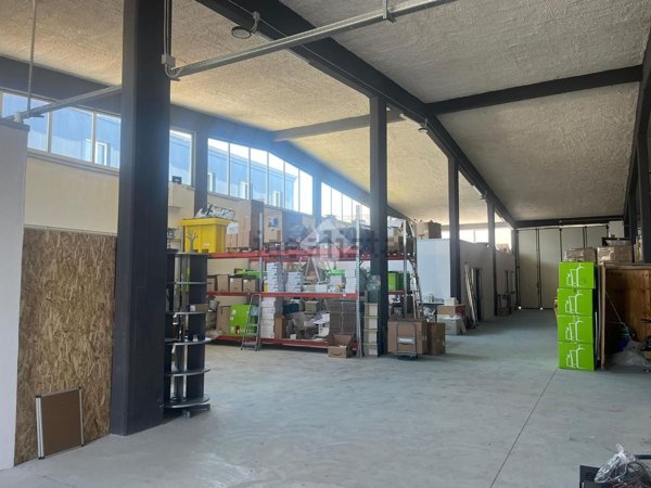 ufficio in affitto a Pomezia
